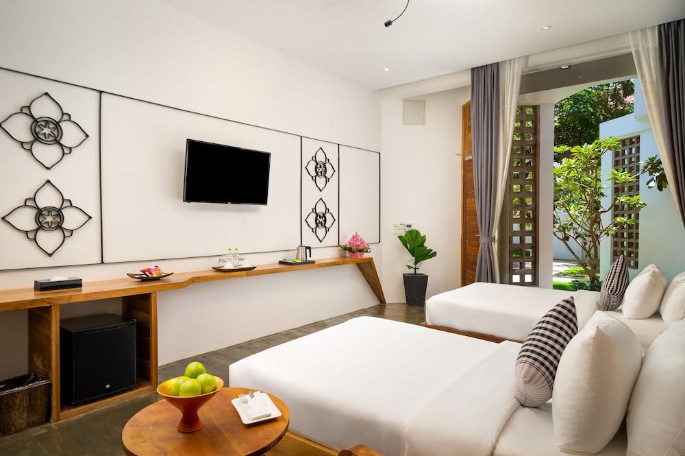 Hotel Phka Chan 4*
